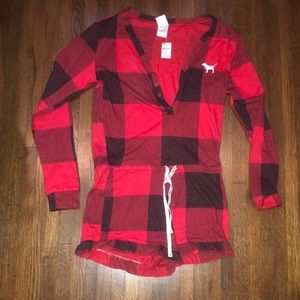 🖤❤️. VS PINK ONE PIECE CHRISTMAS BUFFALO PLAID CHRISTMAS SET NWT!!!!